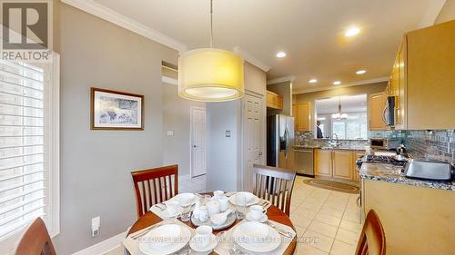 127 - 17 Legendary Trail, Whitchurch-Stouffville, ON - Indoor Photo Showing Dining Room