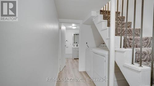 263 Haig Street, Oshawa (O'Neill), ON - Indoor Photo Showing Laundry Room