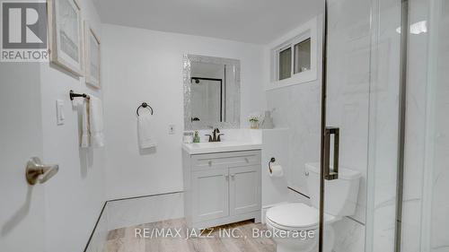 263 Haig Street, Oshawa (O'Neill), ON - Indoor Photo Showing Bathroom