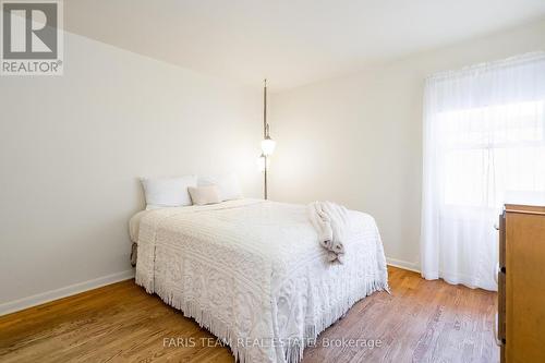 13 Albany Avenue, Orillia, ON - Indoor Photo Showing Bedroom