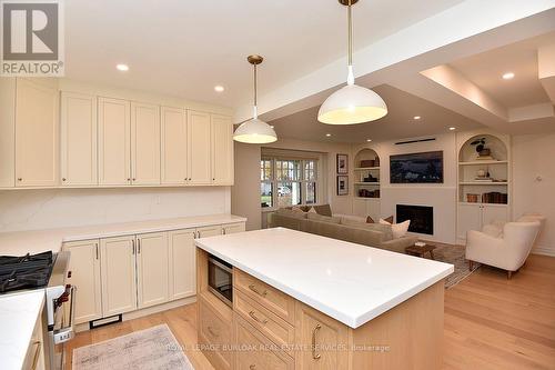 622 Woodland Avenue, Burlington, ON - Indoor Photo Showing Kitchen