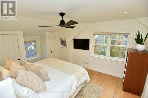 622 Woodland Avenue, Burlington, ON - Indoor Photo Showing Bedroom