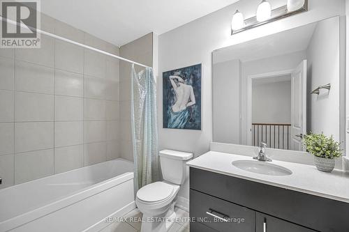 34 Briar Court, Halton Hills, ON - Indoor Photo Showing Bathroom