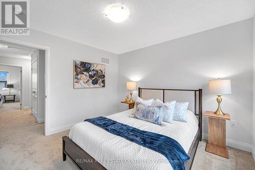 34 Briar Court, Halton Hills, ON - Indoor Photo Showing Bedroom