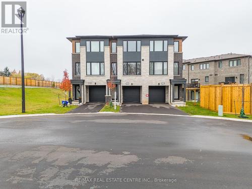 34 Briar Court, Halton Hills, ON - Outdoor With Facade