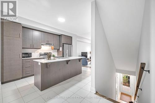 34 Briar Court, Halton Hills, ON - Indoor Photo Showing Kitchen