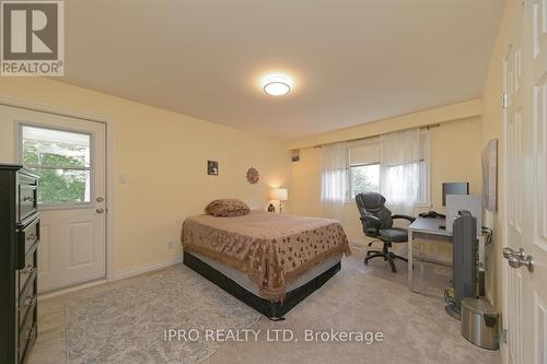 16 Cedar Drive, Caledon, ON - Indoor Photo Showing Bedroom