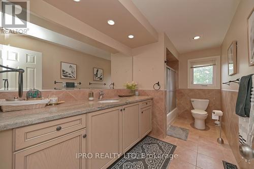 16 Cedar Drive, Caledon, ON - Indoor Photo Showing Bathroom