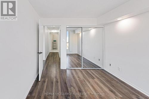 1913 - 115 Hillcrest Avenue, Mississauga, ON - Indoor Photo Showing Other Room