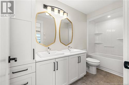 121 Laforest, Shediac, NB - Indoor Photo Showing Bathroom