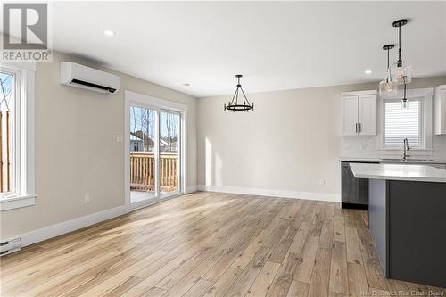 121 Laforest, Shediac, NB - Indoor Photo Showing Kitchen