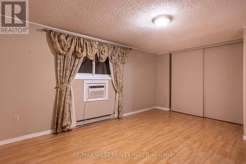 15 - 445 Stone Church Road W, Hamilton, ON - Indoor Photo Showing Other Room