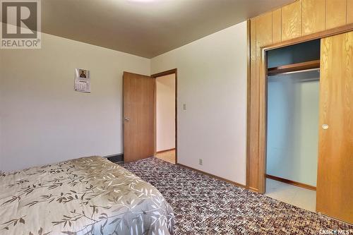 1360 Rothwell Street, Regina, SK - Indoor Photo Showing Bedroom