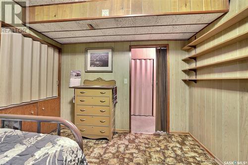 1360 Rothwell Street, Regina, SK - Indoor Photo Showing Bedroom