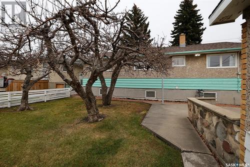 1360 Rothwell Street, Regina, SK - Outdoor