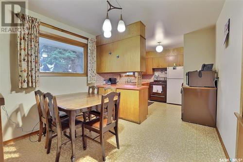 1360 Rothwell Street, Regina, SK - Indoor Photo Showing Dining Room