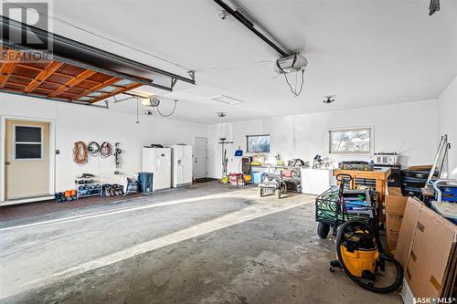 200 Prairie Avenue, Briercrest, SK - Indoor Photo Showing Garage