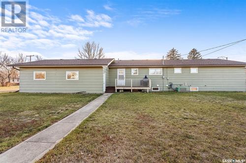 200 Prairie Avenue, Briercrest, SK - Outdoor