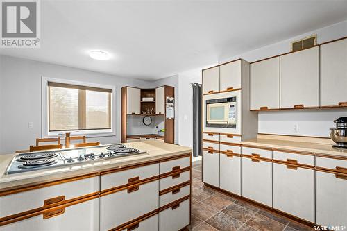 200 Prairie Avenue, Briercrest, SK - Indoor Photo Showing Kitchen With Double Sink