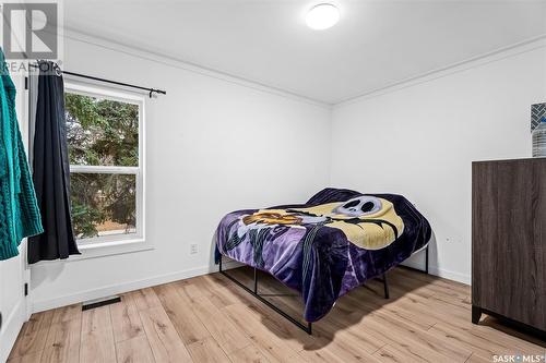 450 Stadacona Street W, Moose Jaw, SK - Indoor Photo Showing Bedroom