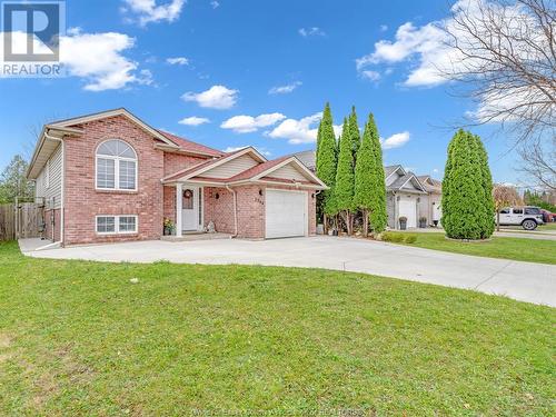 2384 Trappers Avenue, Windsor, ON - Outdoor With Facade