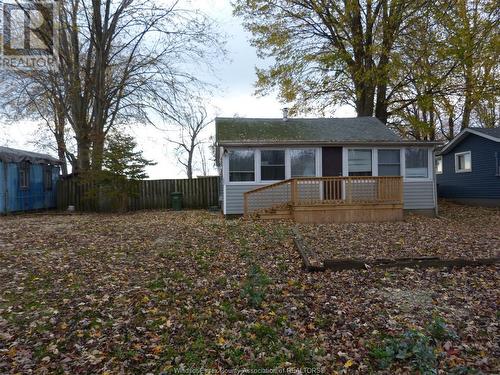 16 Julien Avenue, Leamington, ON - Outdoor With Deck Patio Veranda