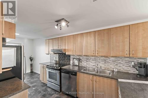 420 Harvest Valley Drive, Ottawa, ON - Indoor Photo Showing Kitchen With Stainless Steel Kitchen With Upgraded Kitchen