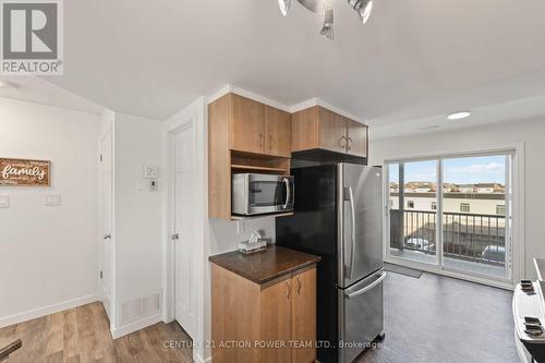 420 Harvest Valley Drive, Ottawa, ON - Indoor Photo Showing Kitchen