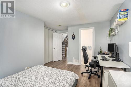 644 Lakeridge Drive, Ottawa, ON - Indoor Photo Showing Bedroom