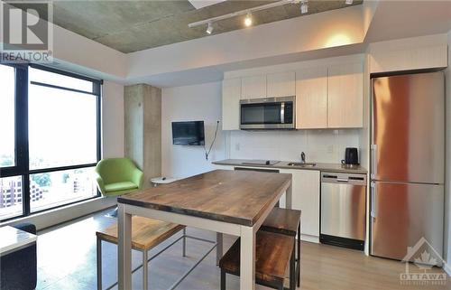 105 Champagne Avenue S Unit#716, Ottawa, ON - Indoor Photo Showing Kitchen With Stainless Steel Kitchen