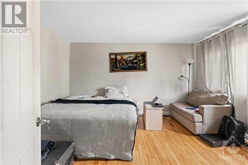 2418 Carlsen Avenue, Ottawa, ON - Indoor Photo Showing Bedroom