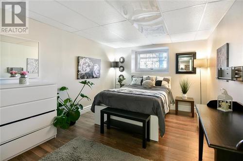 53 Cambridge Crescent, Brockville (810 - Brockville), ON - Indoor Photo Showing Bedroom