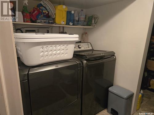 358 Prince Edward Street, Melville, SK - Indoor Photo Showing Laundry Room