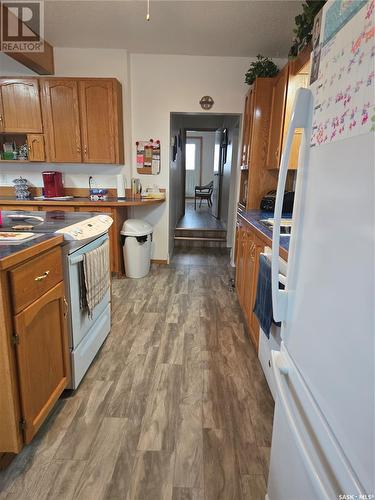 358 Prince Edward Street, Melville, SK - Indoor Photo Showing Kitchen