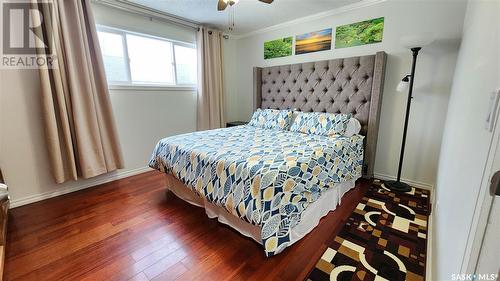 121 19Th Street, Battleford, SK - Indoor Photo Showing Bedroom