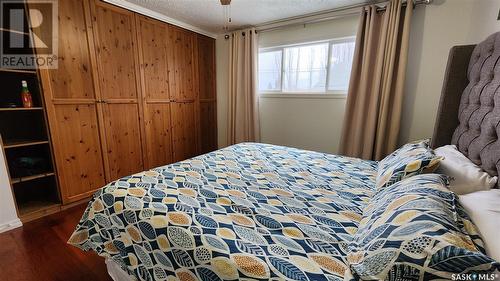 121 19Th Street, Battleford, SK - Indoor Photo Showing Bedroom