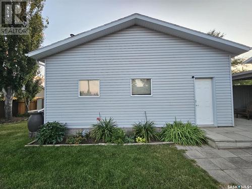 121 19Th Street, Battleford, SK - Outdoor With Exterior