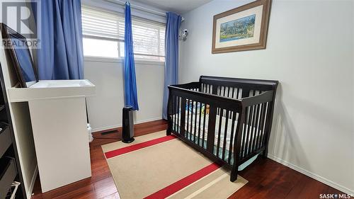 121 19Th Street, Battleford, SK - Indoor Photo Showing Bedroom