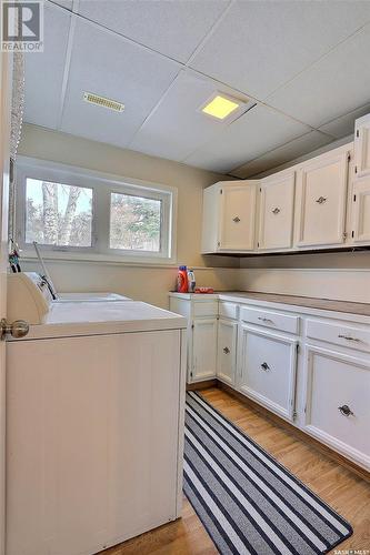 3180 Grey Owl Crescent, Prince Albert, SK - Indoor Photo Showing Laundry Room