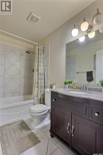 3180 Grey Owl Crescent, Prince Albert, SK - Indoor Photo Showing Bathroom