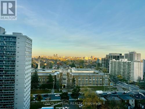 1310 - 127 Broadway Avenue, Toronto, ON - Outdoor With View