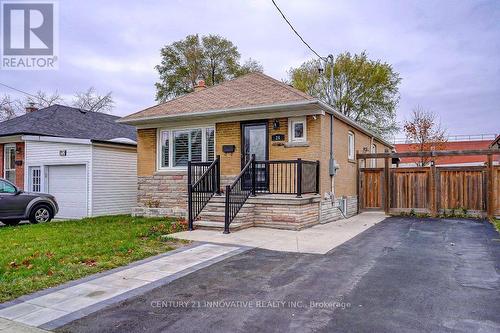 24 Leahurst Drive, Toronto, ON - Outdoor With Deck Patio Veranda