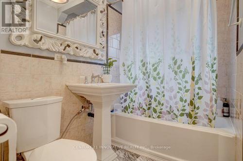 24 Leahurst Drive, Toronto, ON - Indoor Photo Showing Bathroom