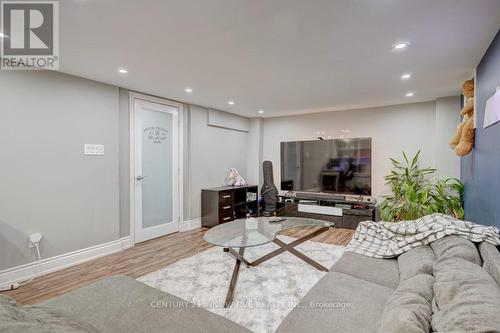 24 Leahurst Drive, Toronto, ON - Indoor Photo Showing Living Room