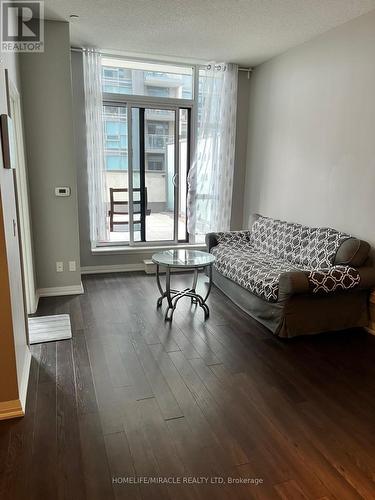 815 - 30 Meadowglen Place, Toronto, ON - Indoor Photo Showing Bedroom