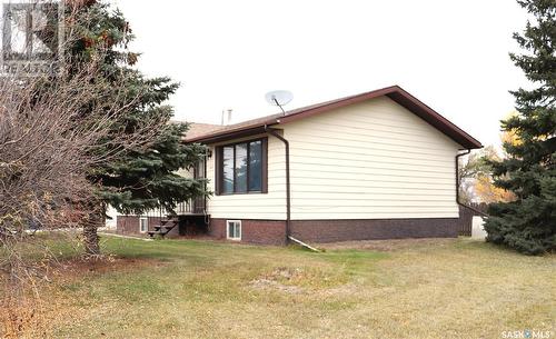 400 Garfield Avenue, Hanley, SK - Outdoor With Exterior