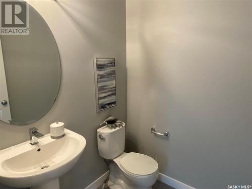 163 Kostiuk Crescent, Saskatoon, SK - Indoor Photo Showing Bathroom