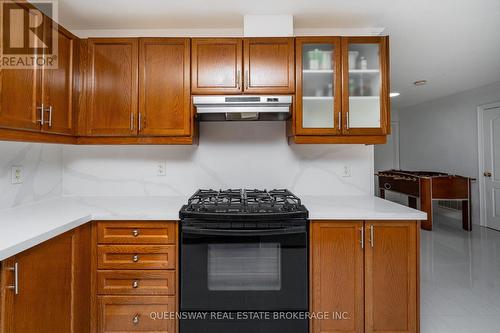 47 Echoridge Drive, Brampton, ON - Indoor Photo Showing Kitchen