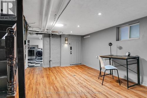 112 Rosethorn Avenue, Toronto, ON - Indoor