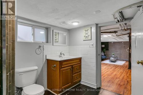 112 Rosethorn Avenue, Toronto, ON - Indoor Photo Showing Bathroom